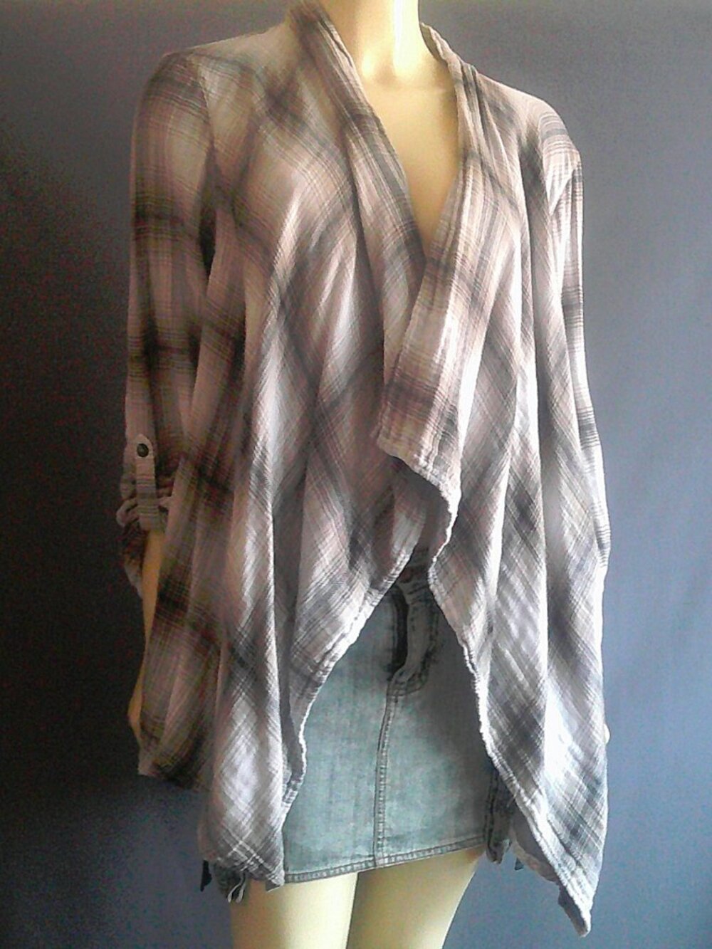 Eddie Bauer Gray Navy Plaid Cotton Light Flannel Wrap Open Transistion Jacket M